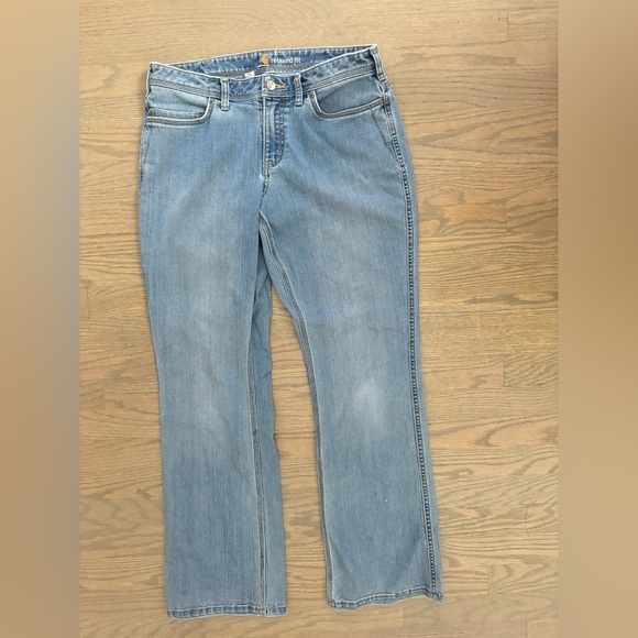 Carhartt Classic Fit Jeans Light Wash Denim Womens size 10 - Picture 1 of 6